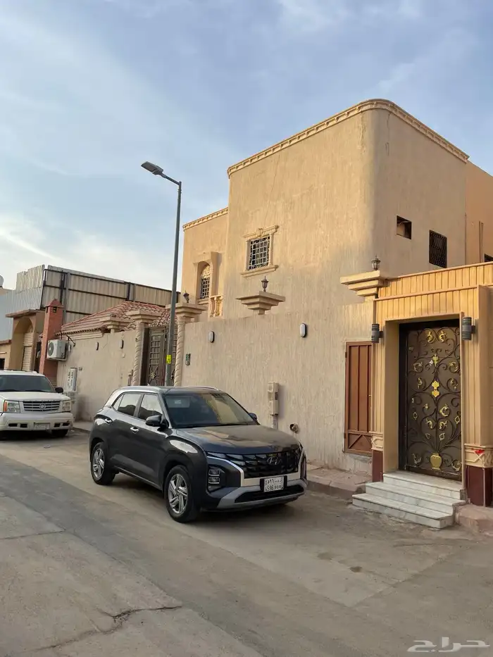 للبيع فيلا الرياض حي النهضة 2