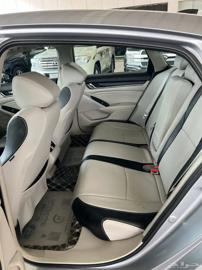 هوندا اكورد 2022 سبورت سعودي ماشي 114 الف قمة فالنظافة 6