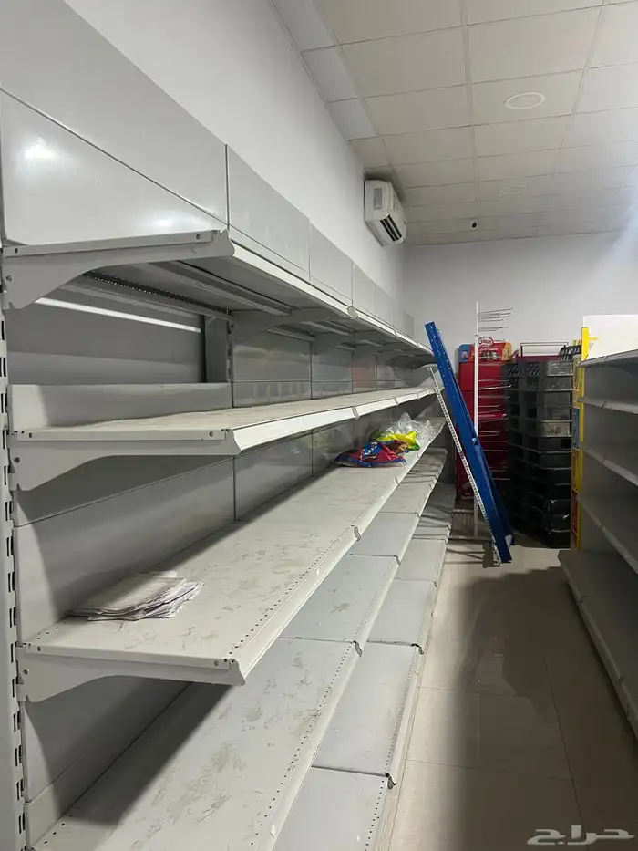 اغراض بقالة للبيع 0