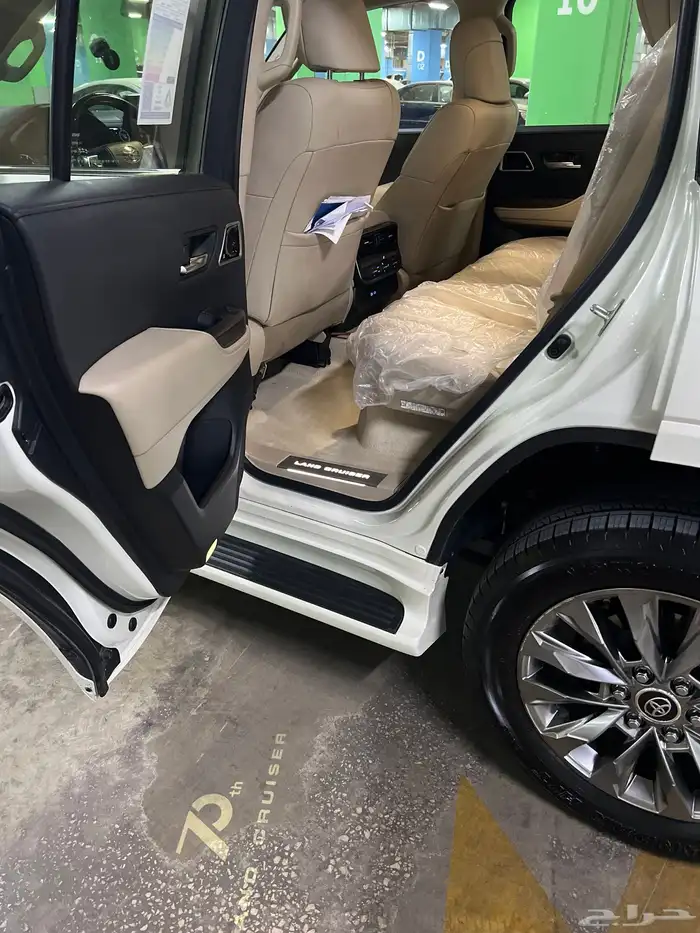 لاندكروزر فكسار VXR 2022 خليجي نسخة 70 عام 24