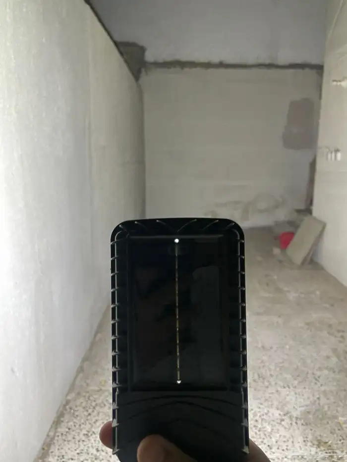 كشاف طاقه شمسيه أناره 8