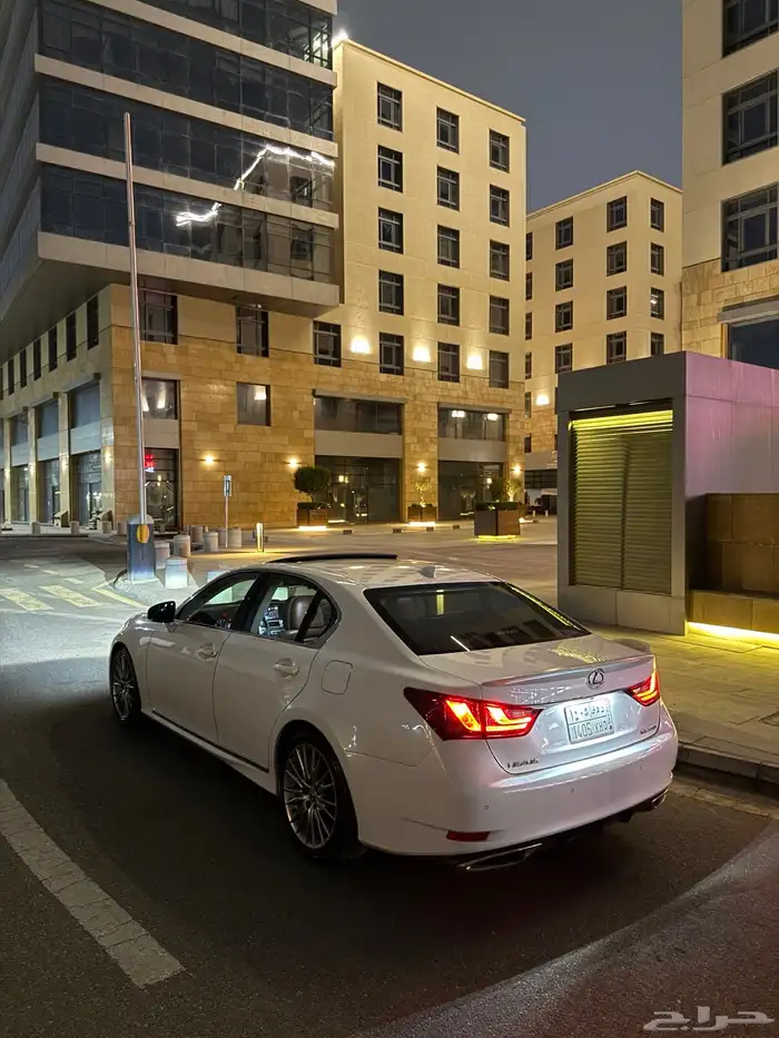 لكزس GS350 2015 26
