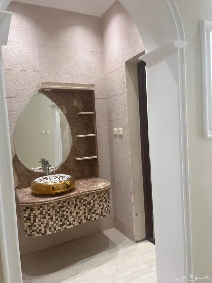 فيلا للإيجار 5