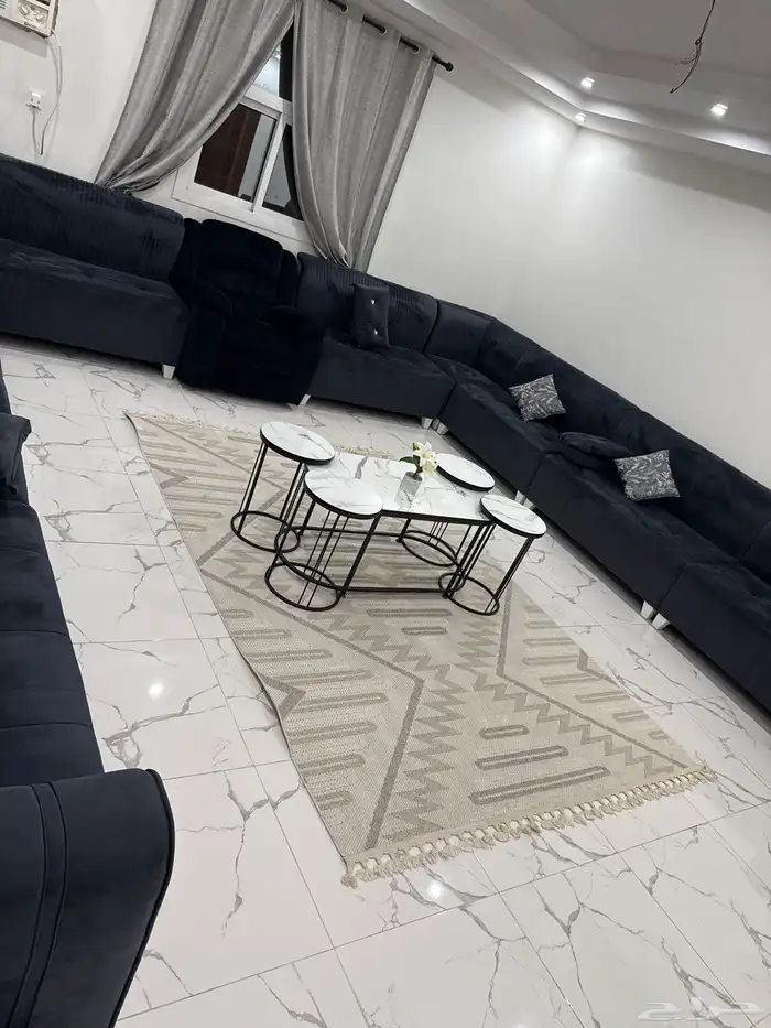 طقم كنب شبه الجديد 2