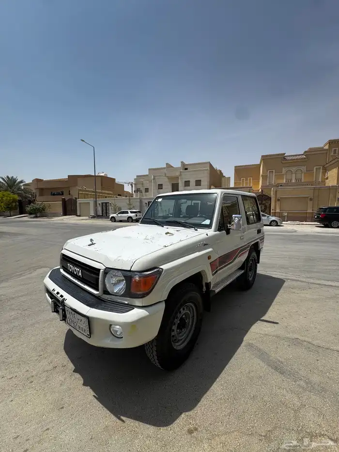 ربع تويوتا فئة السبعين عام 2023 1