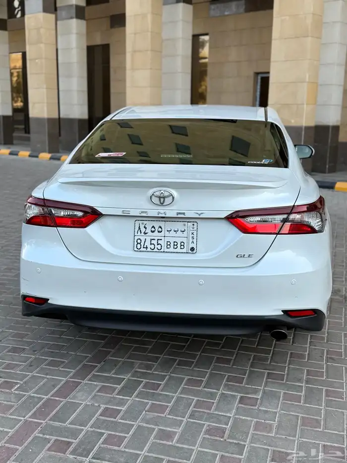 كامري 2023 وكاله بنزين GLE ( تم البيع ) 11