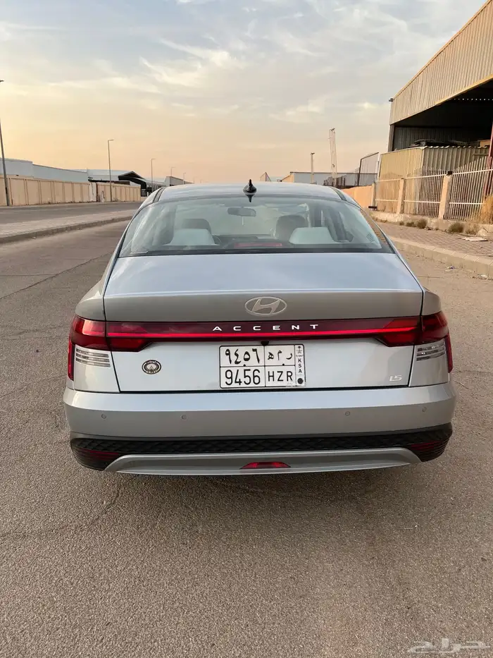 اكسنت موديل 2025 2