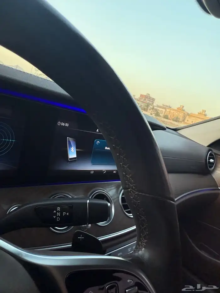 مرسيدس للبيع E300 اللون كحلي 2020 45