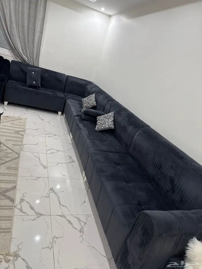 طقم كنب شبه الجديد 0