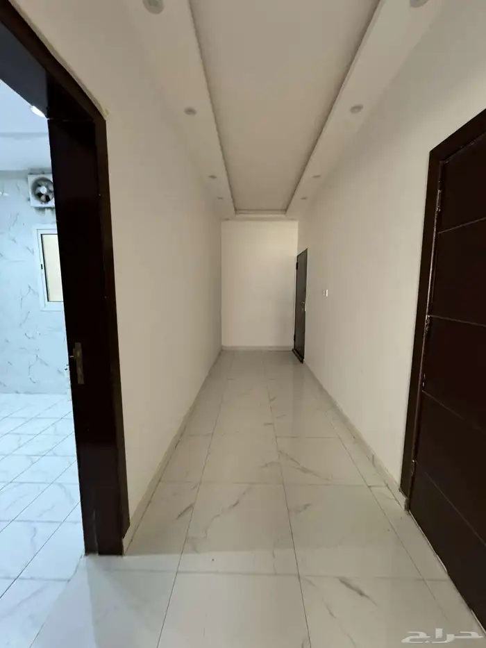 شقة للايجار في البيان 3