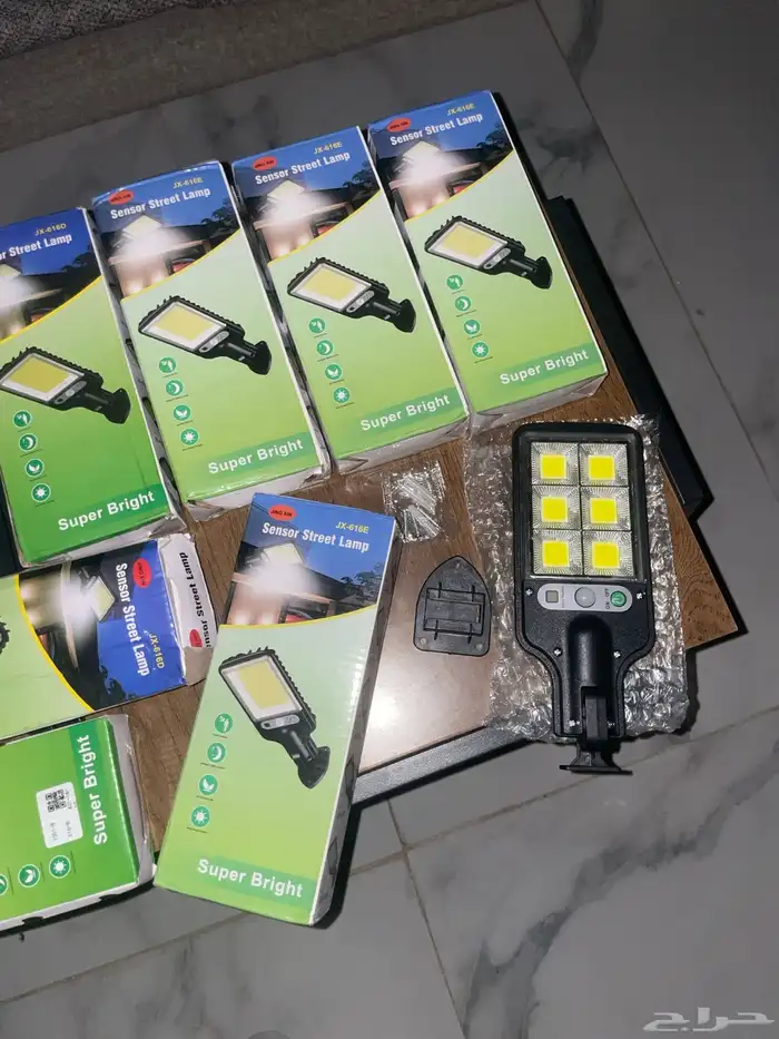 كشاف طاقه شمسيه أناره 1