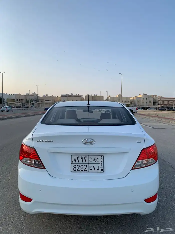 هيونداي اكسنت 2017 سعودي 1600cc 8