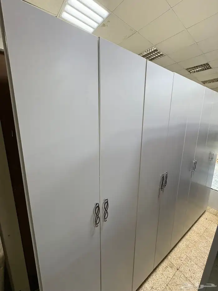 دولاب ملابس مستعمل 0