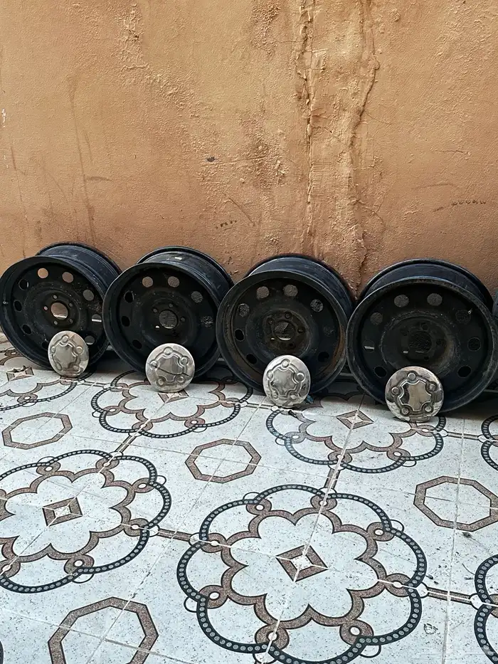 جنوط بوليسي 0