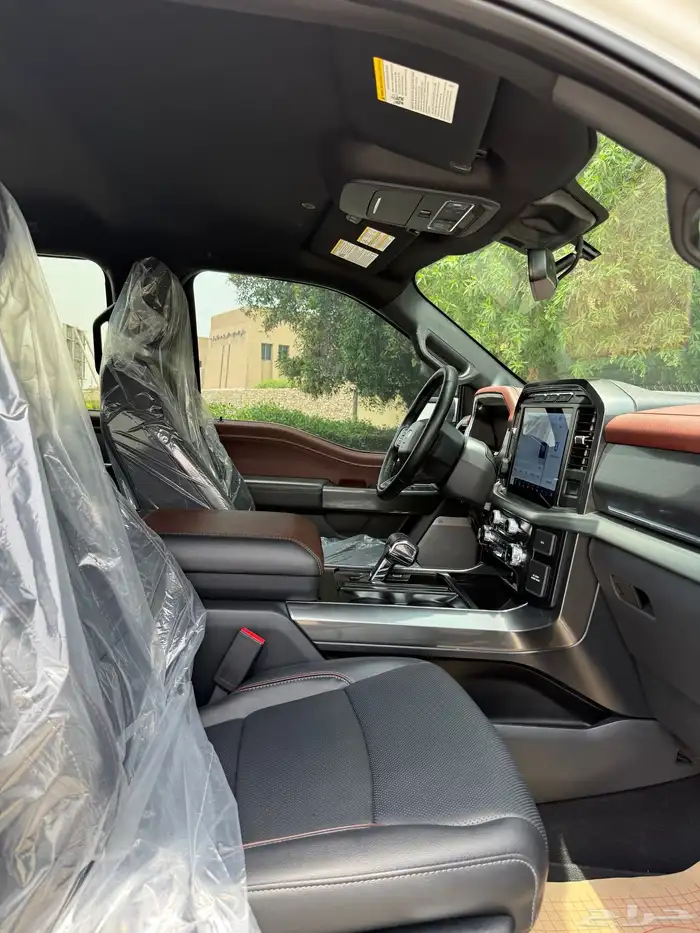 فورد F150 لاريت 2023 ابيض 11
