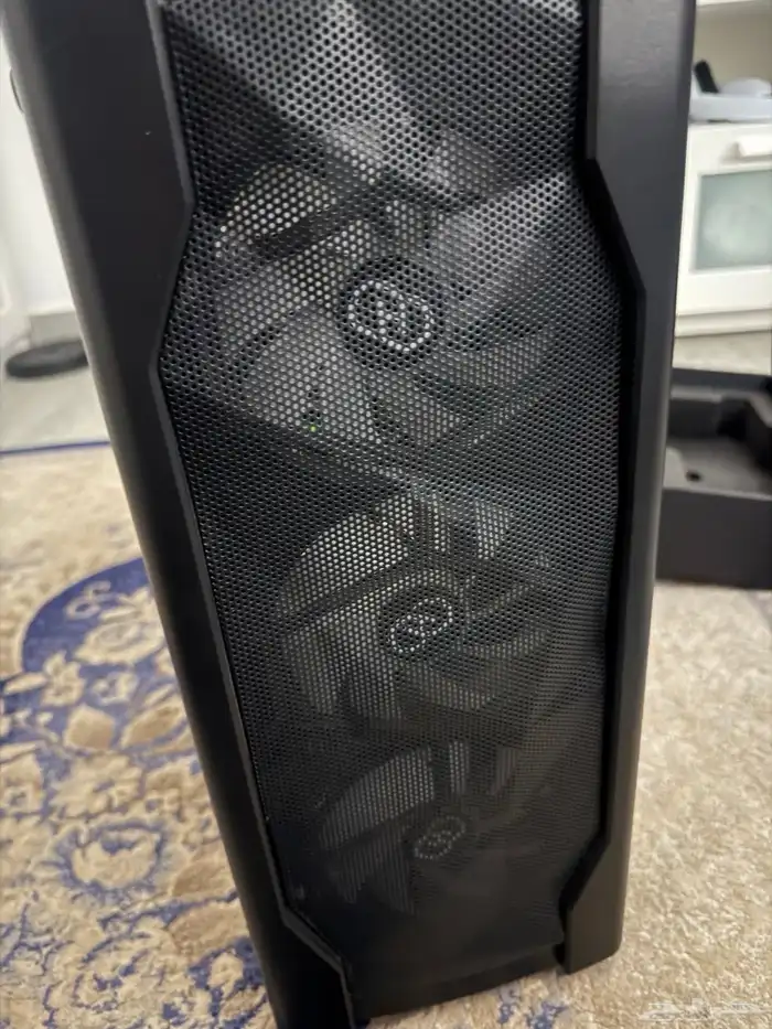 كرت gtx 1660 super و كيس بي سي وشاشة 4