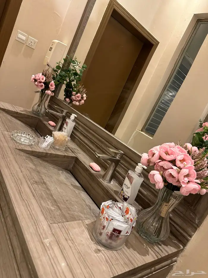 تنسيق ملكه 17