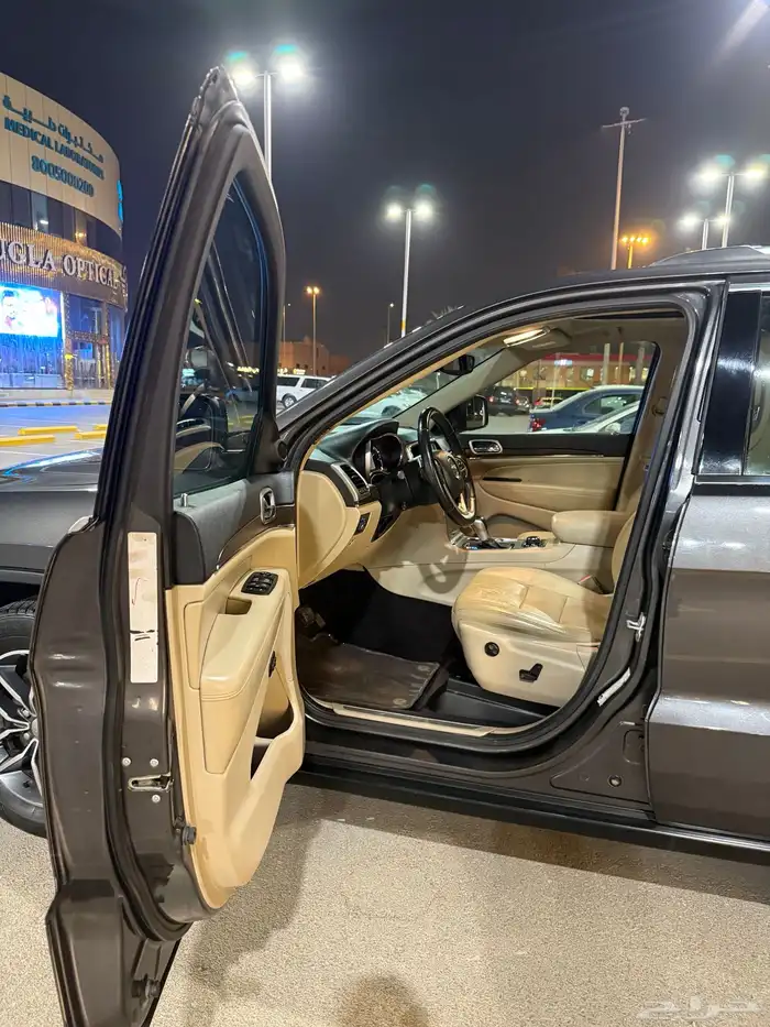جيب جراند شيروكي Jeep Grand Cherokee 10