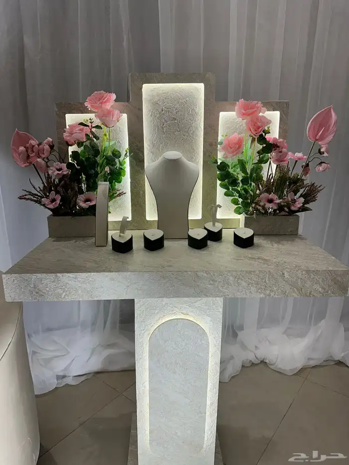 تنسيق ملكه 13