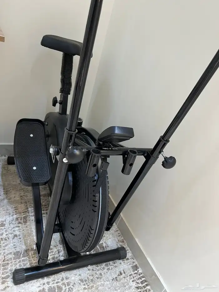 دراجه رياضيه السعر 400 بحاله ممتازه. النماص فقط 0