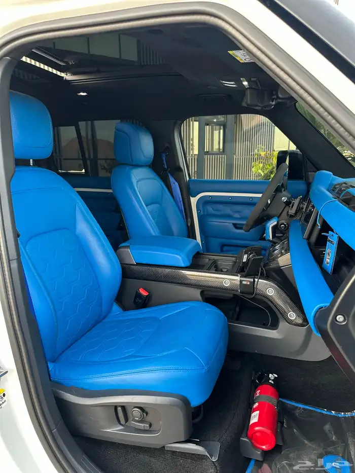 ديفندر HSE 2021 V6 اوربن 21