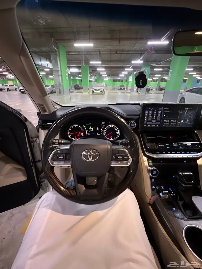 لاندكروزر فكسار VXR 2022 خليجي نسخة 70 عام 15
