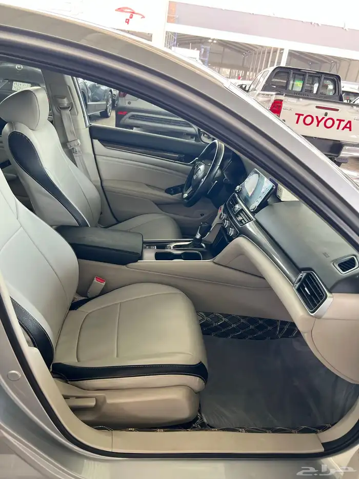 هوندا اكورد 2022 سبورت سعودي ماشي 114 الف قمة فالنظافة 4