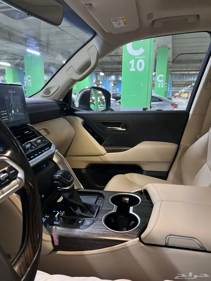 لاندكروزر فكسار VXR 2022 خليجي نسخة 70 عام 20