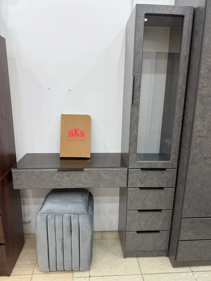 عرض موت عندنا في معرض 3300 3