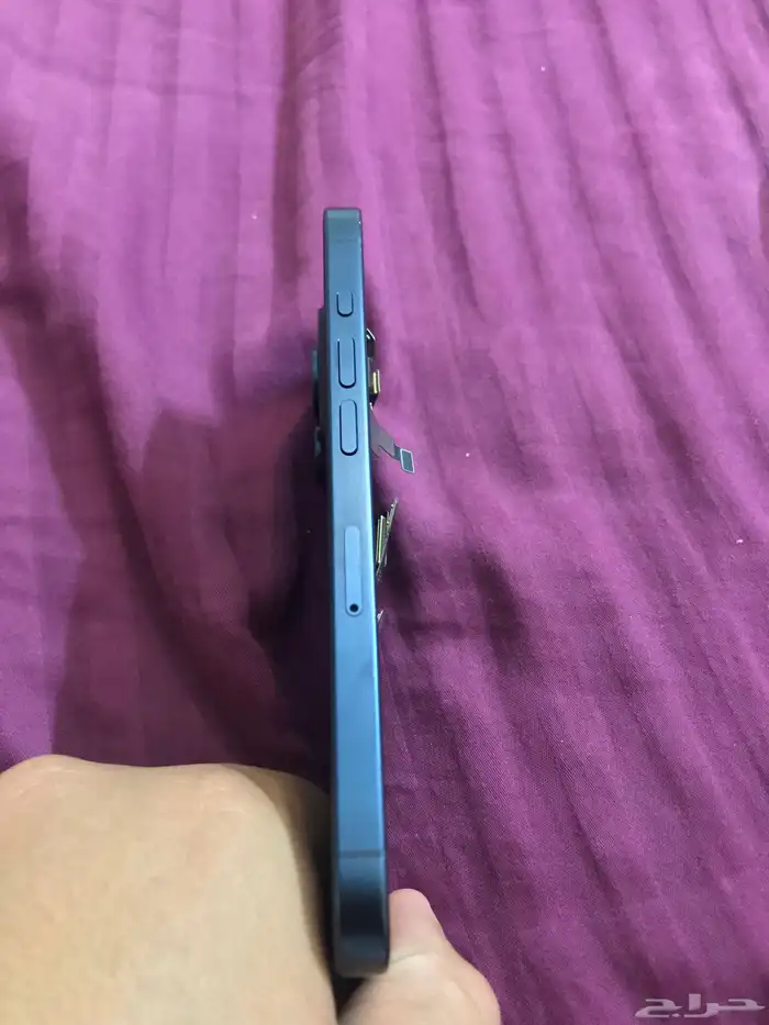 للبيع جرم ايفون15برو 3