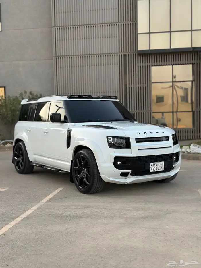 ديفندر HSE 2021 V6 اوربن 1