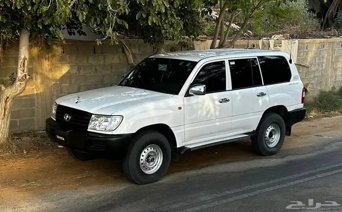 لاندكروزر 2006 13