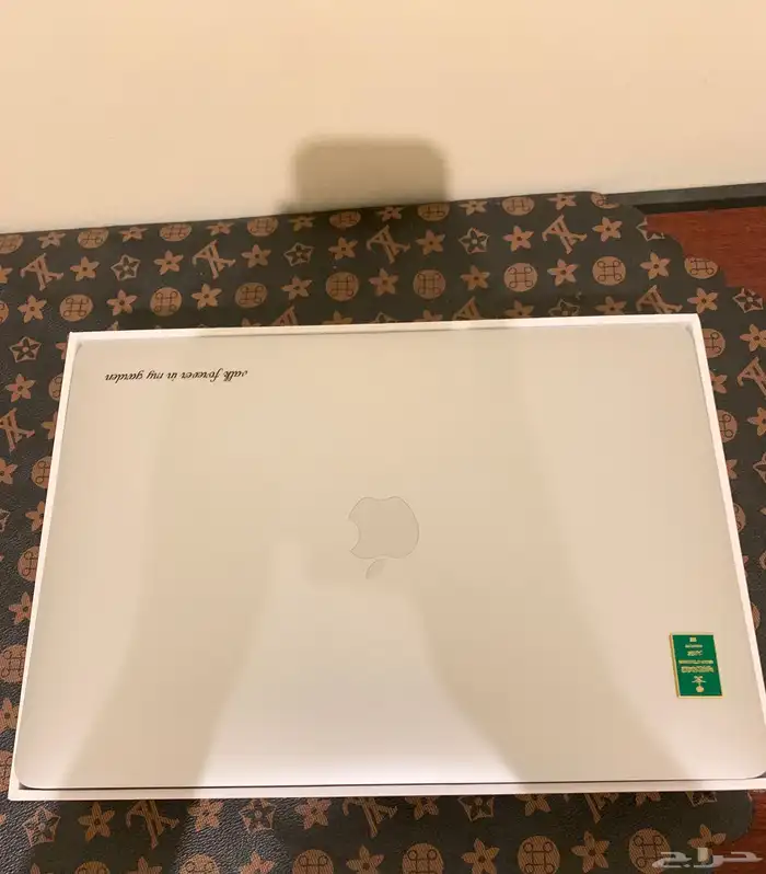 للبيع MacBook Air 13 موديل A2179 2