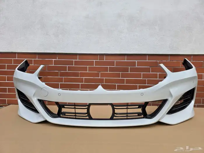 صدام امامي bmw الفئة الثامنة 2018-2021 1