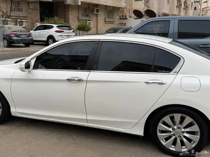 هوندا اكورد 2
