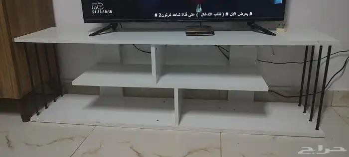طاولة شاشة 1