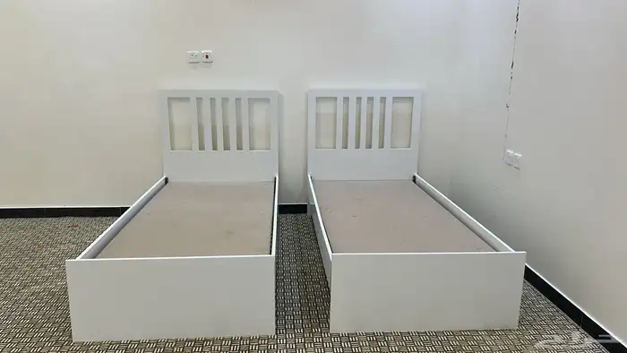سراير نفر بحاله ممتازه الاستعمال شهر 0