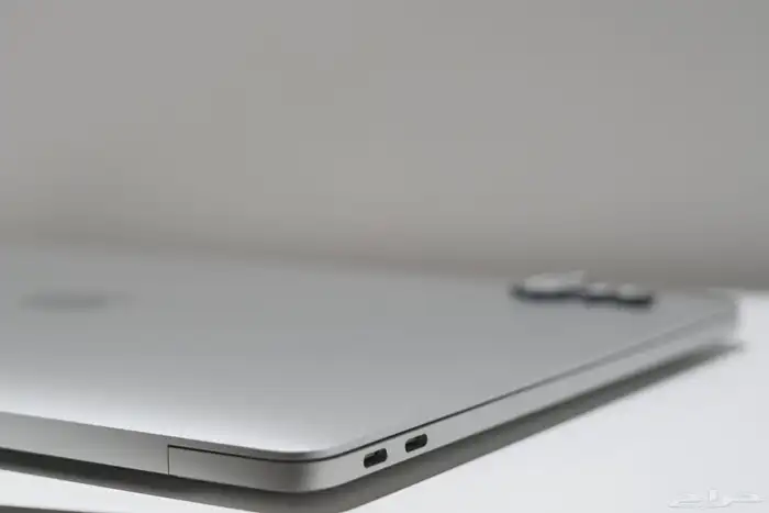 لابتوب ماك بوك برو نظيف للبيع 3