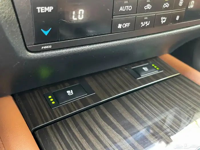 لكزس 2015 GS350 فل سعودي 29