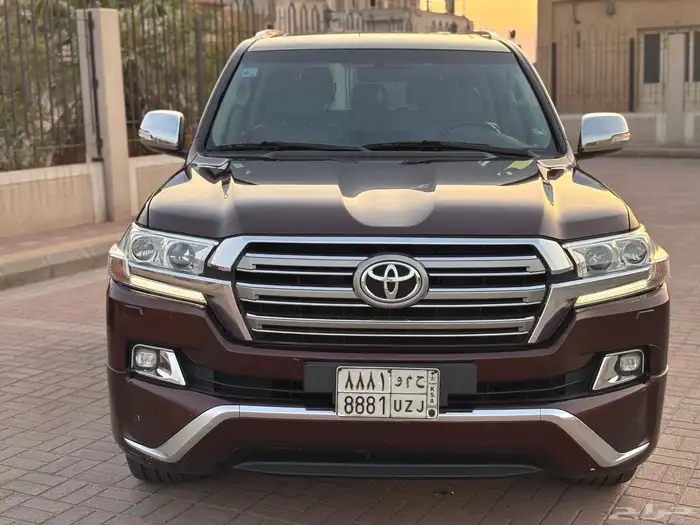 لاندكروزر VXR 2016 12