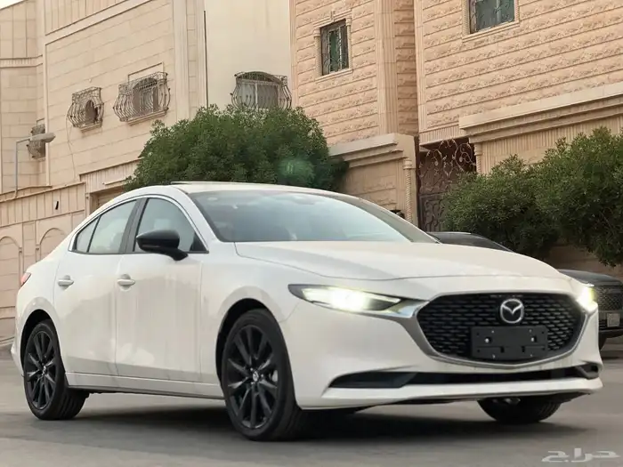 مازدا3 جديد 2025 اسعار مخفضه بطاقه جمرك 4