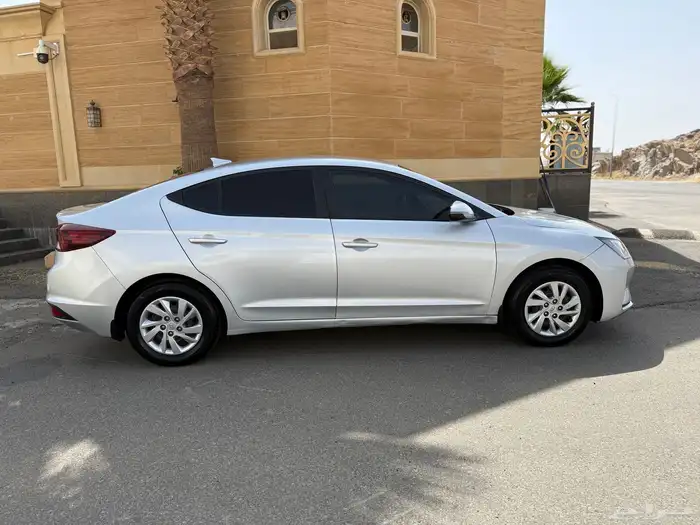 النترا 2019 مكينه 2000 ماشيه 119 8