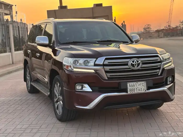 لاندكروزر VXR 2016 8