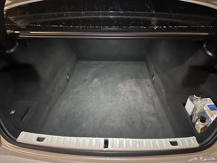 BMW 730Li M Sport   إصدار خاص   هايبرد   فل كامل 15