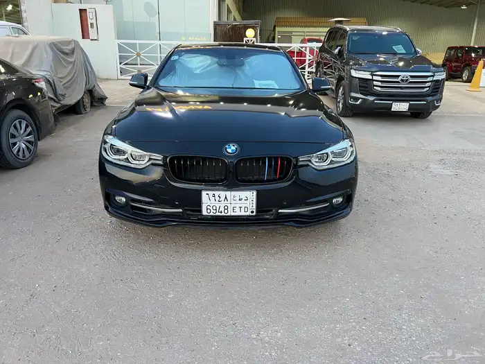 بي ام دبليو الفئة الثالثة BMW (2018) 320i A F30 2