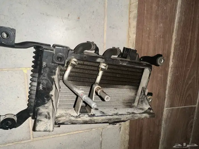 مبرد قير لاند كروزر جيب لكزس 1