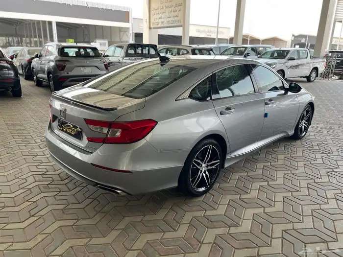 هوندا اكورد 2022 سبورت سعودي ماشي 114 الف قمة فالنظافة 3