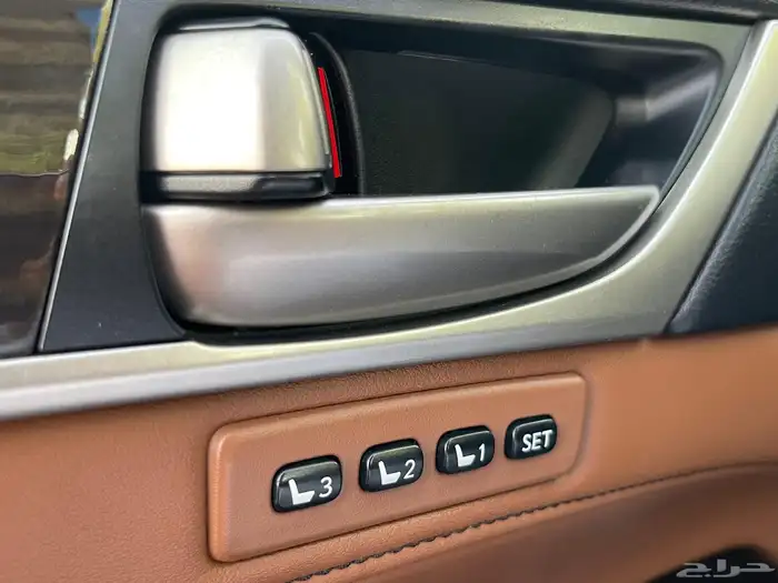لكزس 2015 GS350 فل سعودي 24