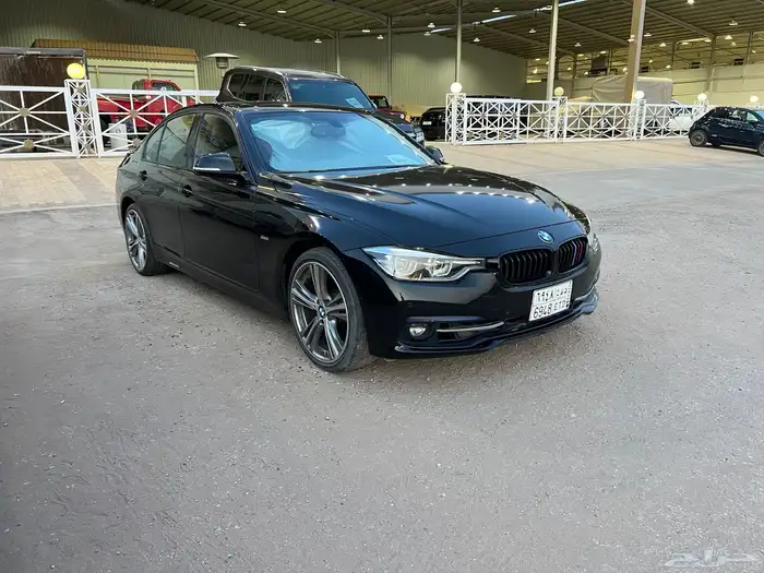 بي ام دبليو الفئة الثالثة BMW (2018) 320i A F30 3