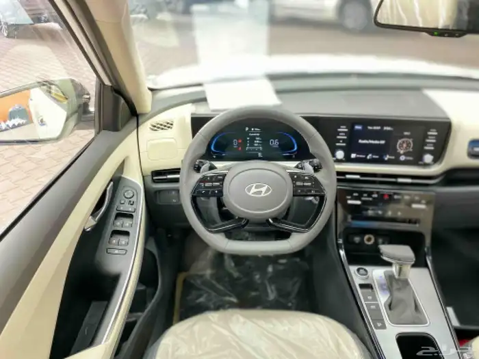 كريتا قراند كمفورت 2025 32